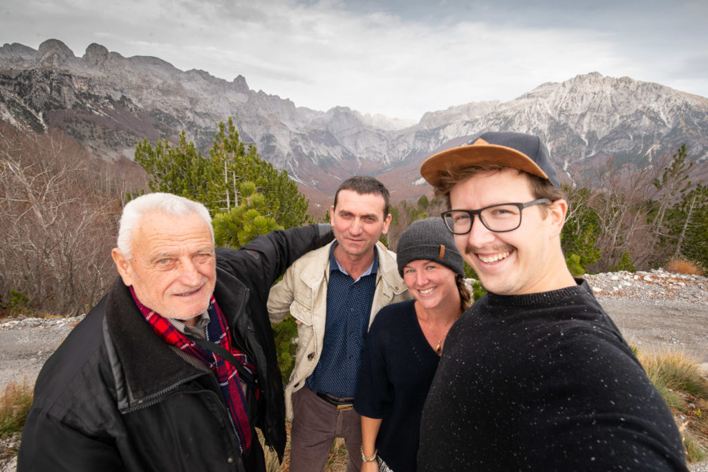 Selfie with Ellis and Me and their driver to the mountain village Theth